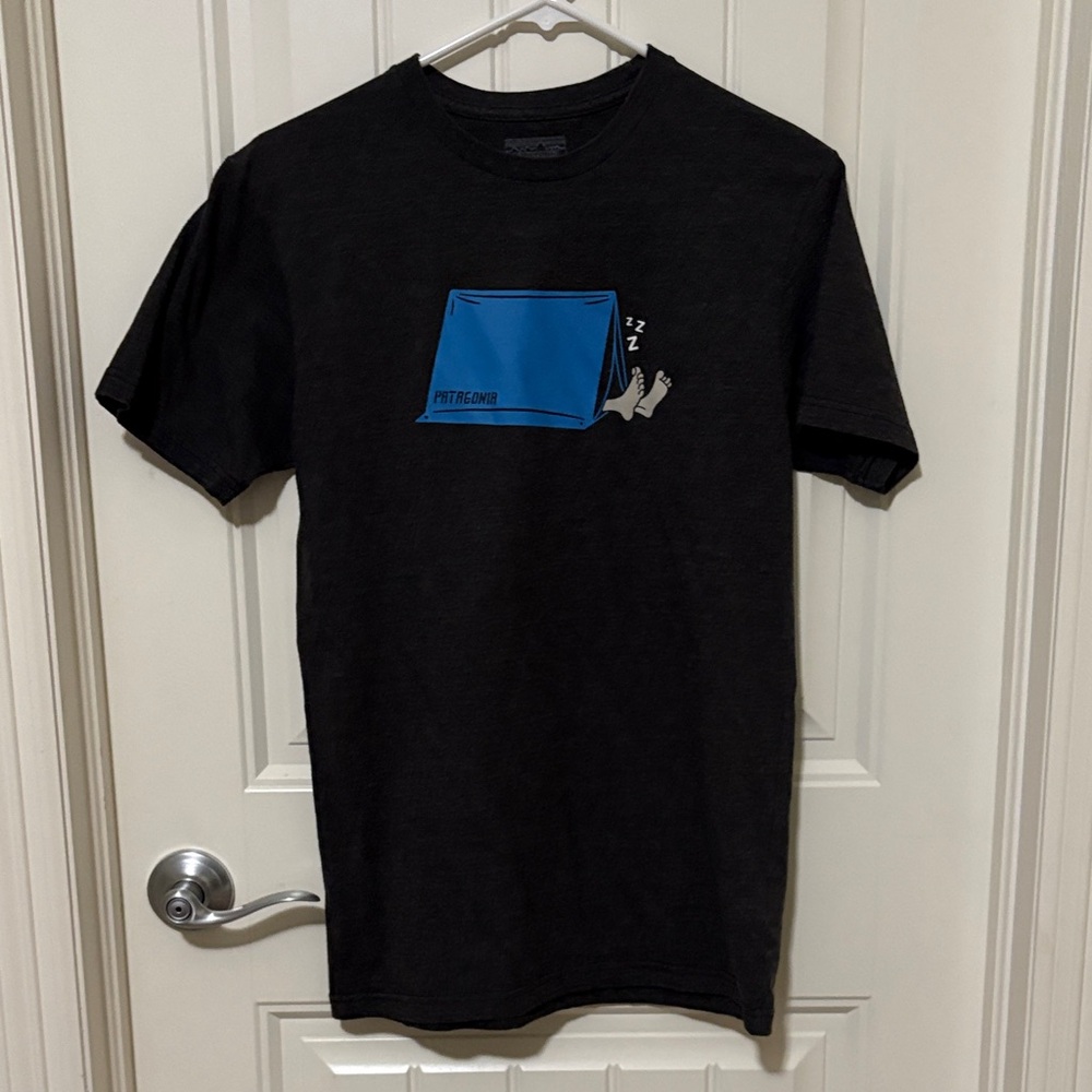 Patagonia Gray‎ T-Shirt with Blue Camping Graphic